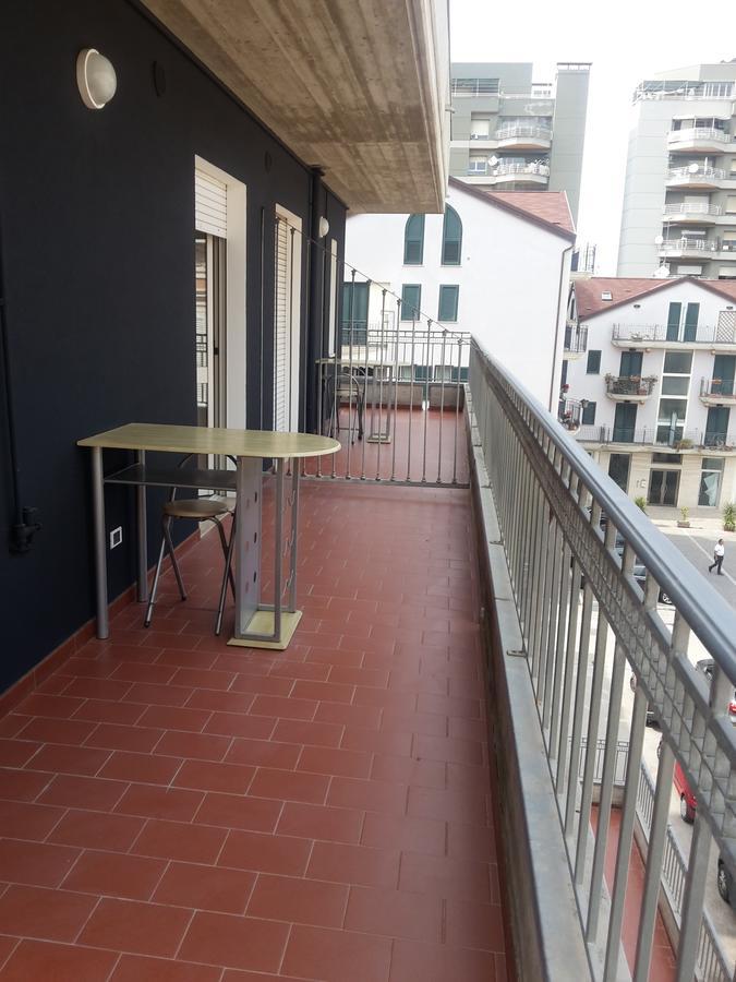 Hotel Antares Garni 길라노바리도 외부 사진