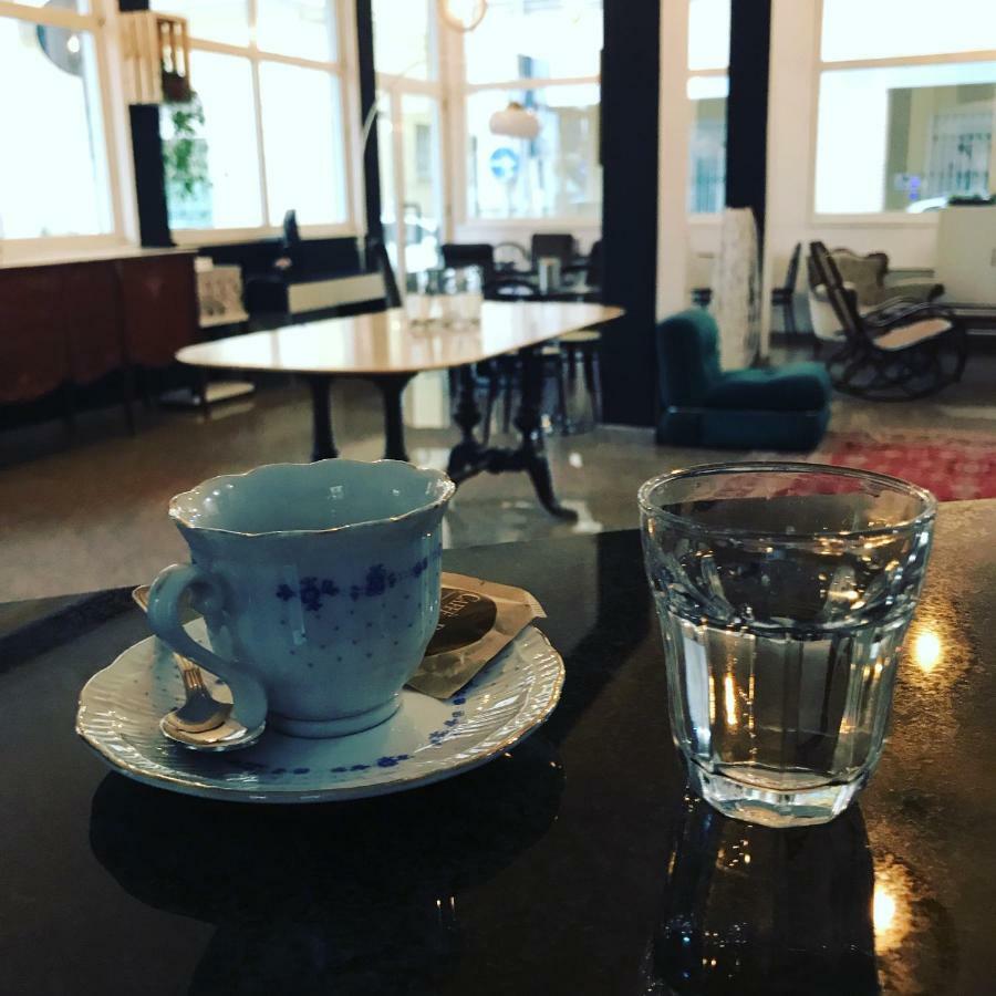 Hotel Antares Garni 길라노바리도 외부 사진